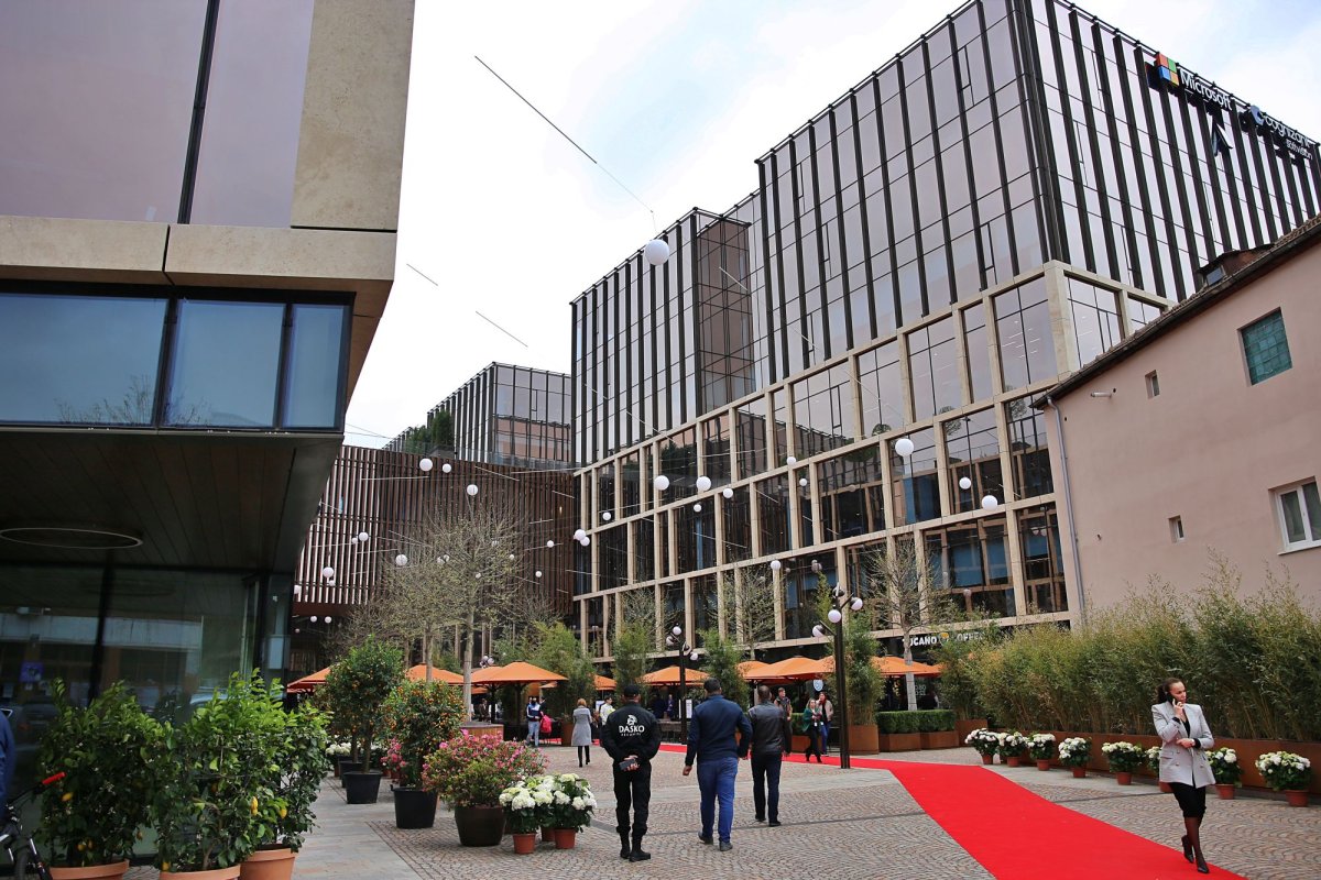 La Iași a fost inaugurată cea mai mare clădire de birouri din România: Palas Campus 252188