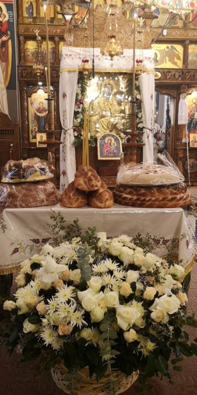 Lumină pascală, rugăciune și comemorare 252057