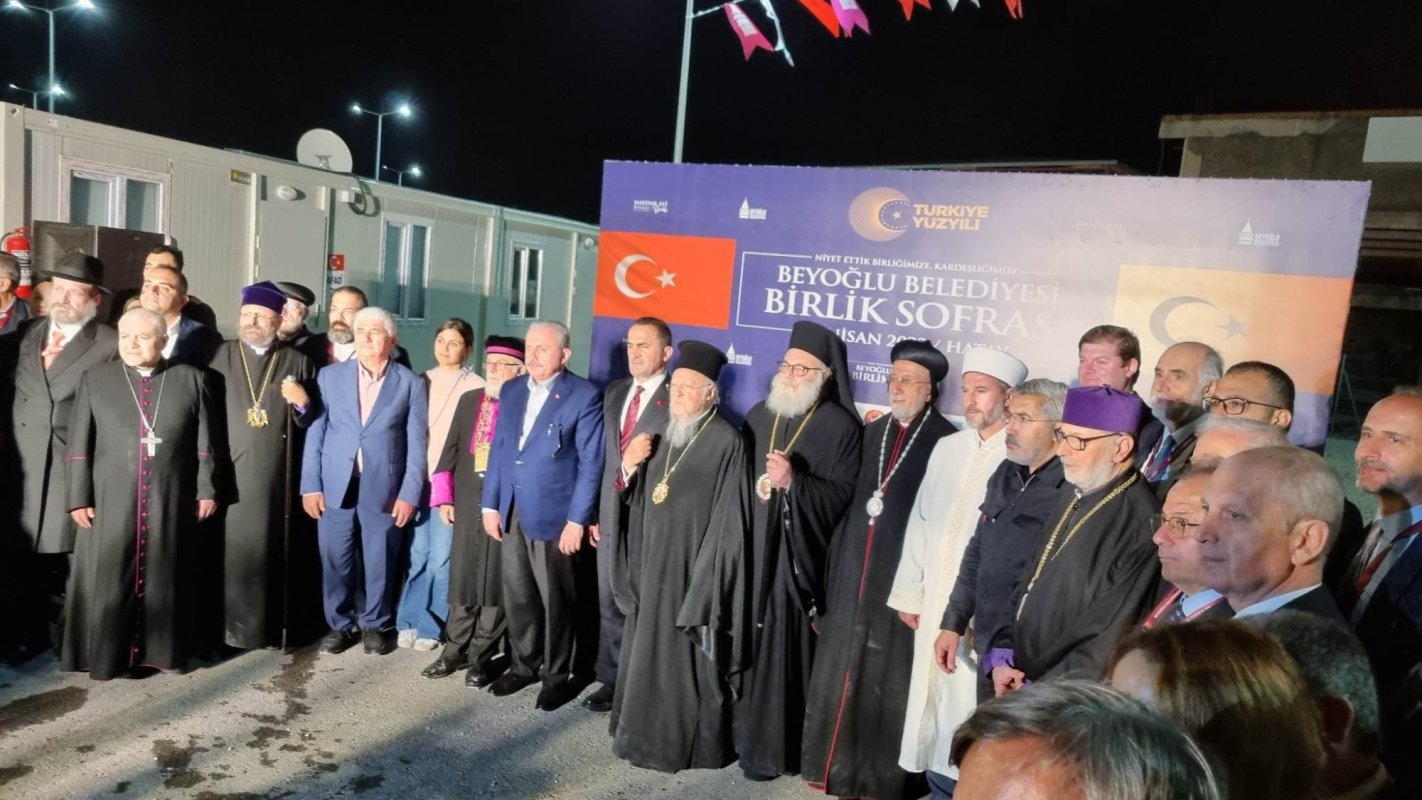 Vizita Patriarhului Ecumenic în zona lovită de cutremur din Siria 252068