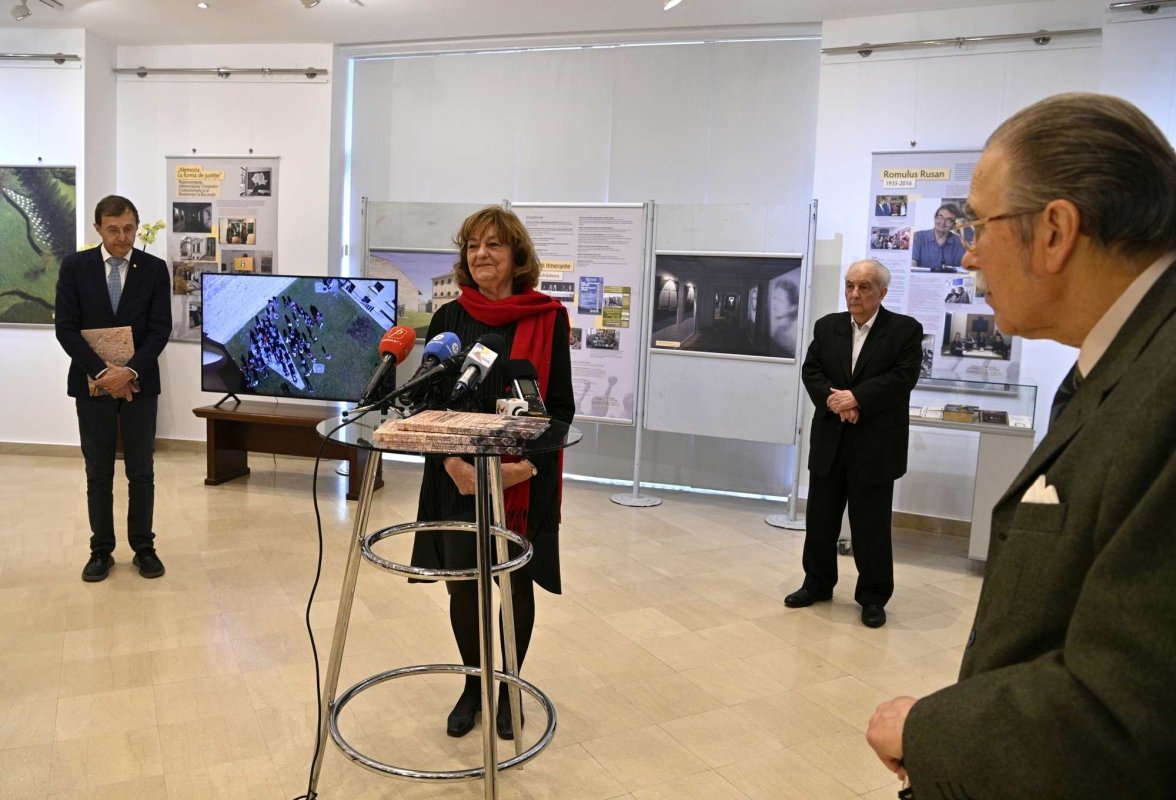 30 de ani de memorie 252298