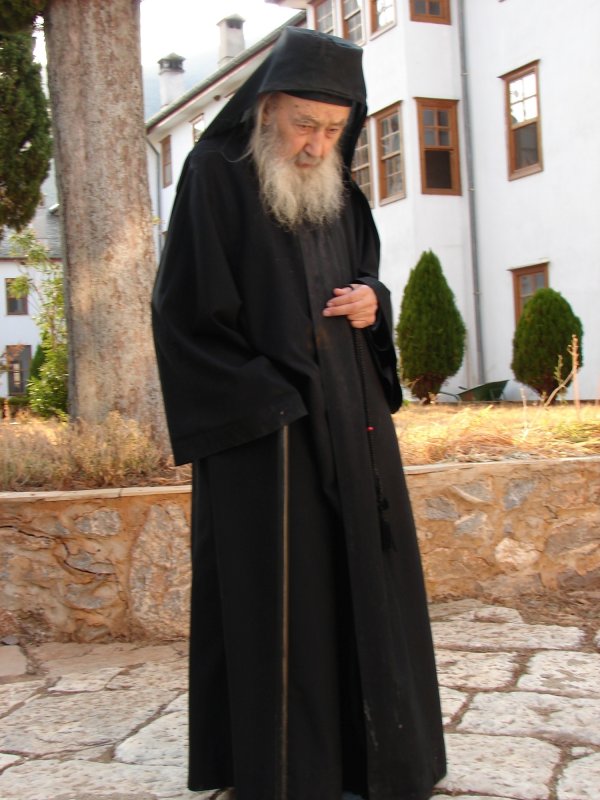 Avva Petroniu Tănase, cel înzestrat cu daruri multe 252267