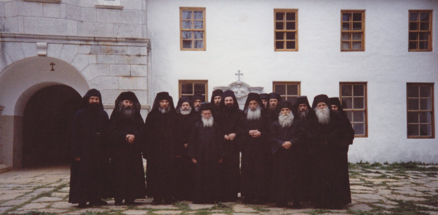 Avva Petroniu Tănase, cel înzestrat cu daruri multe 252268