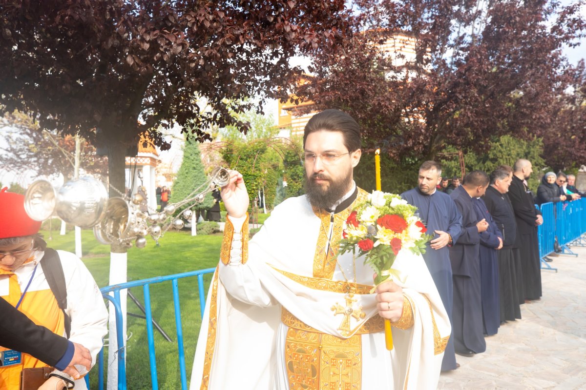 Hramul Mănăstirii Pantocrator din Drăgăneşti-Vlaşca 252569