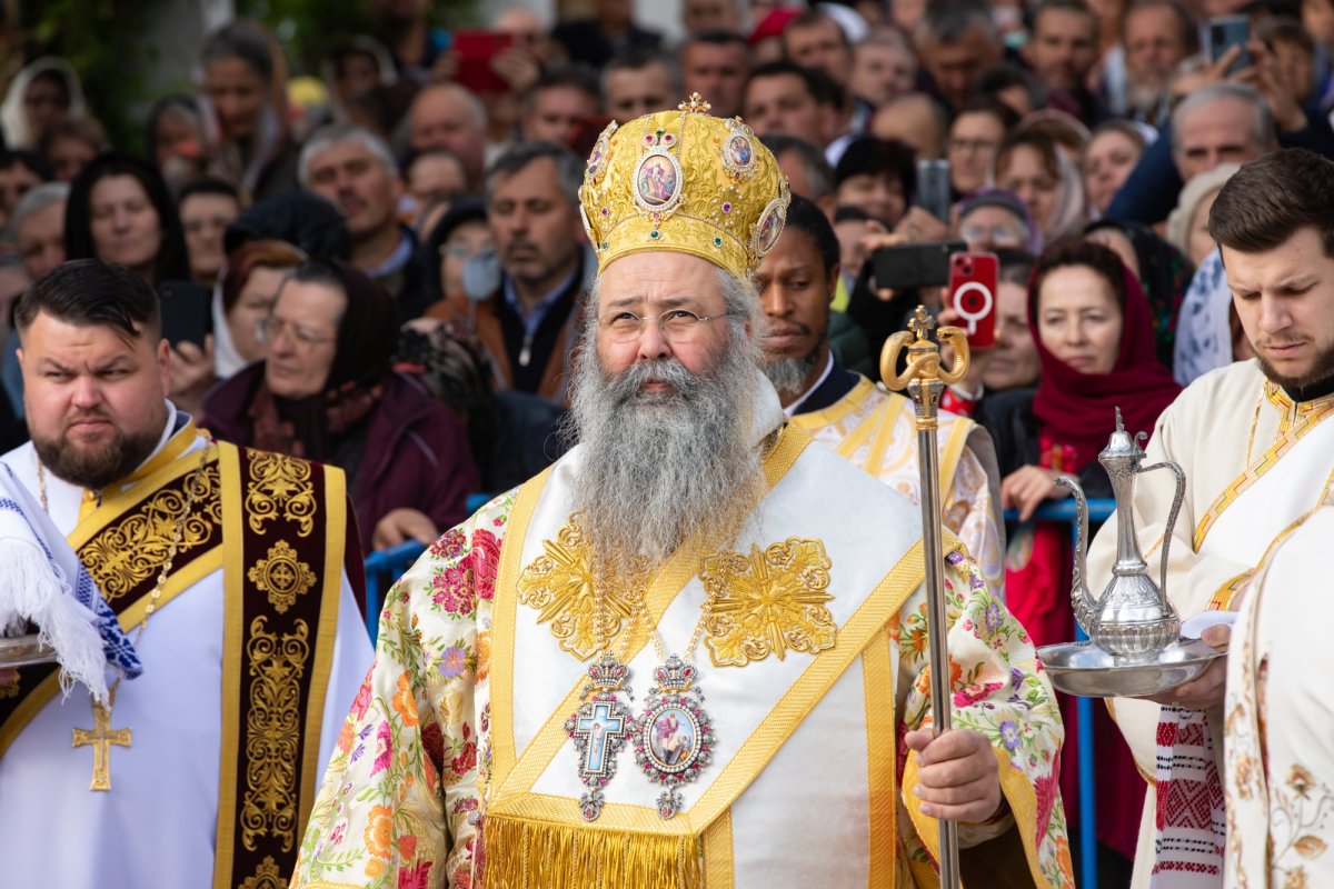Hramul Mănăstirii Pantocrator din Drăgăneşti-Vlaşca 252593