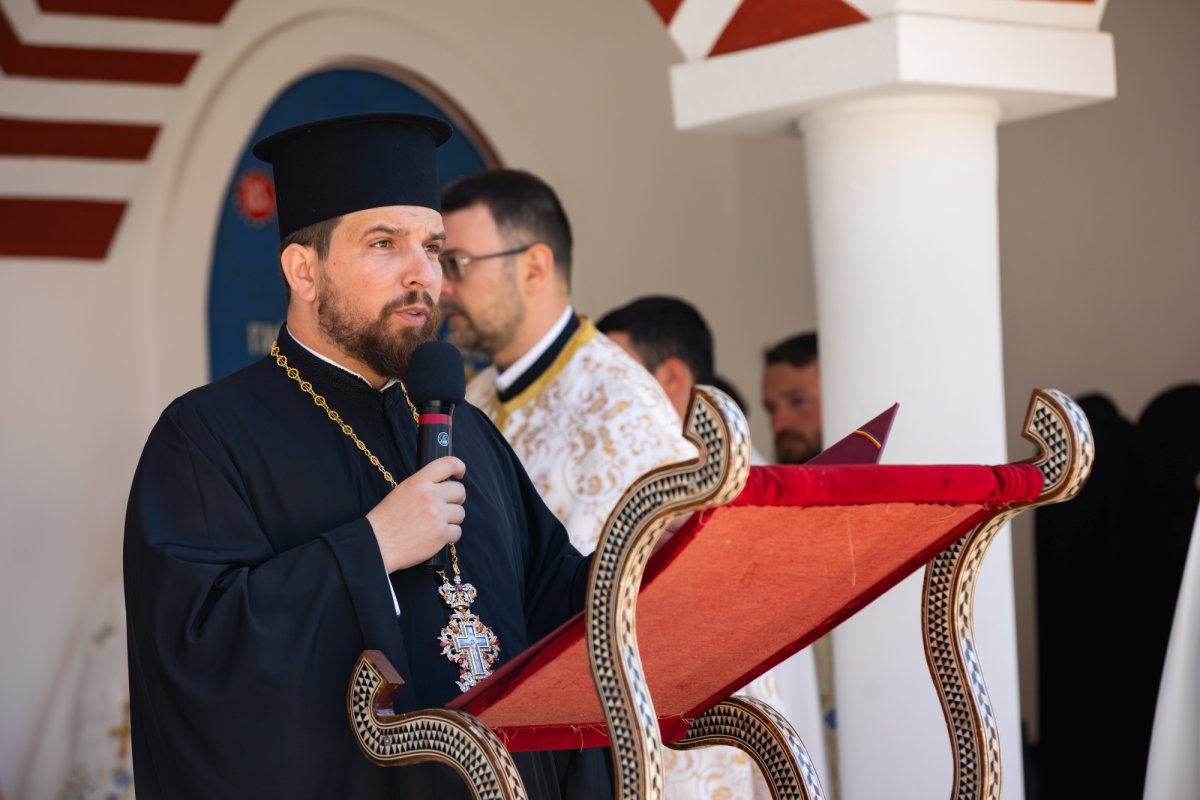 Hramul Mănăstirii Pantocrator din Drăgăneşti-Vlaşca 252649