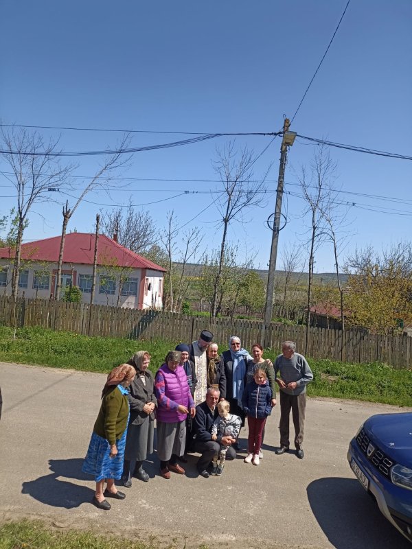 Sfinţire de casă parohială în satul Buhăeni din judeţul Iaşi 252550