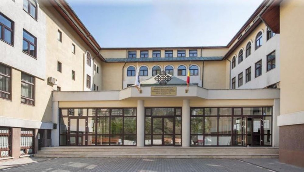 Elev la Seminarul Teologic Ortodox din București sau pregătire pentru propovăduirea Luminii 252743