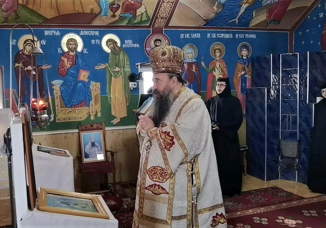 Mănăstirea Năsturelu, cel mai sudic lăcaș monastic din țară 252709