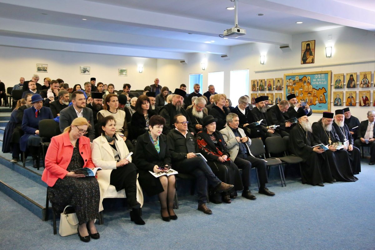 Aniversare la Seminarul Teologic „Veniamin Costachi” 252929