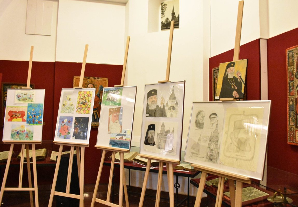 Prima ediție a Simpozionului național „Bartolomeu Valeriu Anania - Vocea din agora cetății” 252937