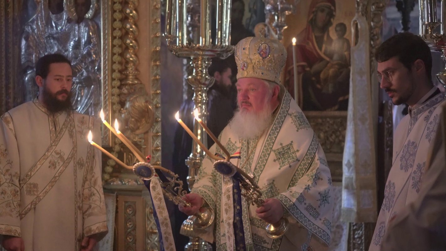 Aflarea cinstitelor moaște ale Cuviosului Petroniu Tănase 252959