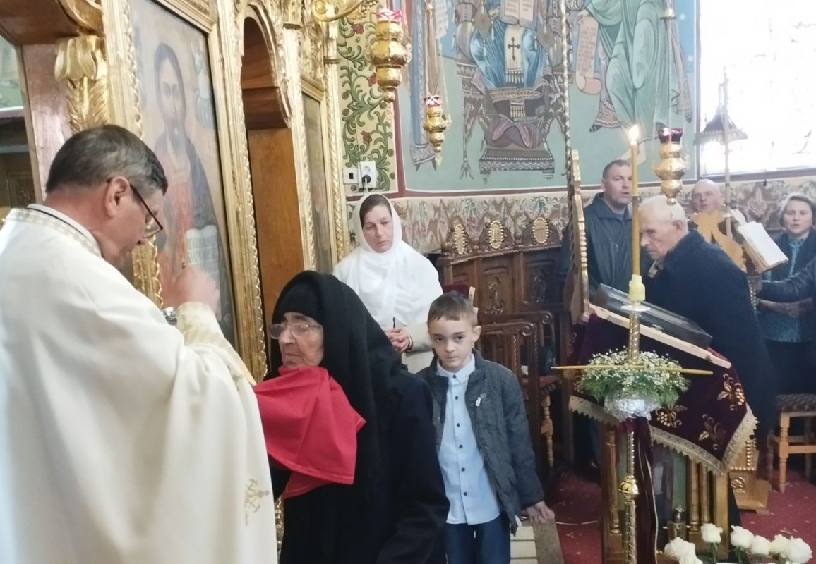 Maica Sofia, o viață închinată prin cântare lui Dumnezeu 253074