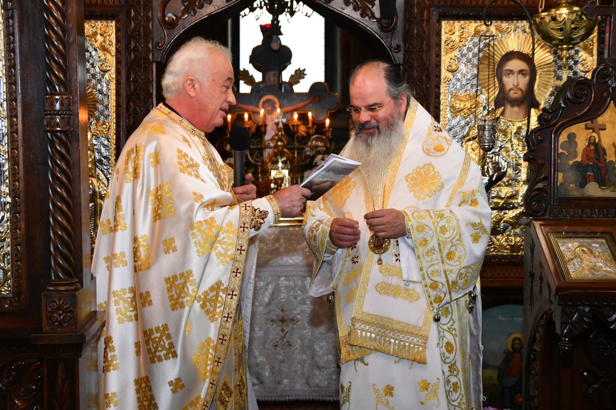 „Pentru Dumnezeu nu putem face lucruri de mâna a doua” 253287