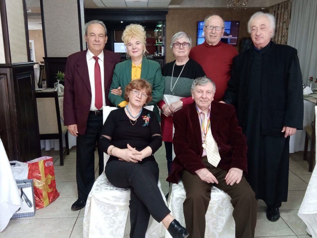 „Pentru Dumnezeu nu putem face lucruri de mâna a doua” 253292