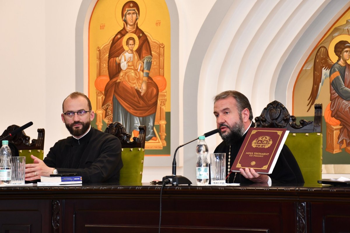 Sfințire de biserică și conferințe preoțești în Eparhia Banatului Montan 253459