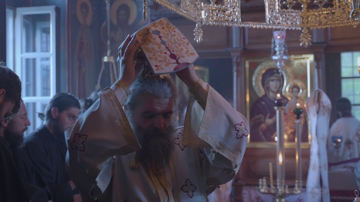 Prăznuirea Sfântului Ipatie într-o veche chinovie românească athonită 253438