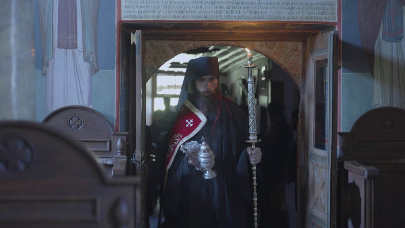 Prăznuirea Sfântului Ipatie într-o veche chinovie românească athonită 253440