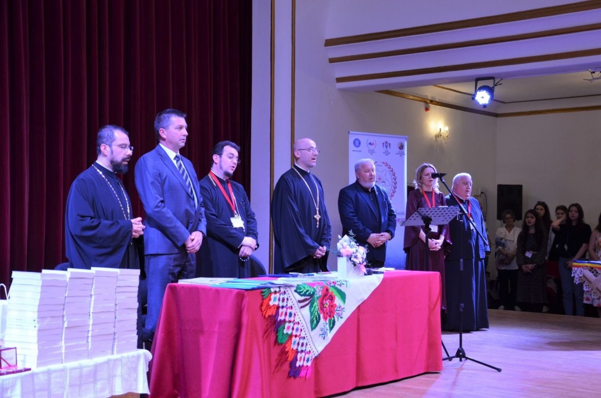 Premierea olimpicilor la Cultură și Spiritualitate românească ‑ etapa națională 253522