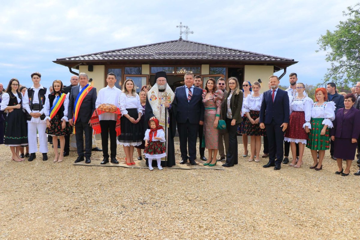 Slujire arhierească în Parohia Tulghieş, Maramureş 253526