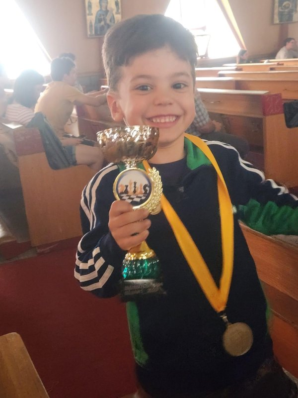 Turneul de șah „Sfântul Gheorghe” la Catedrala Episcopală din Saint‑Hubert 253547