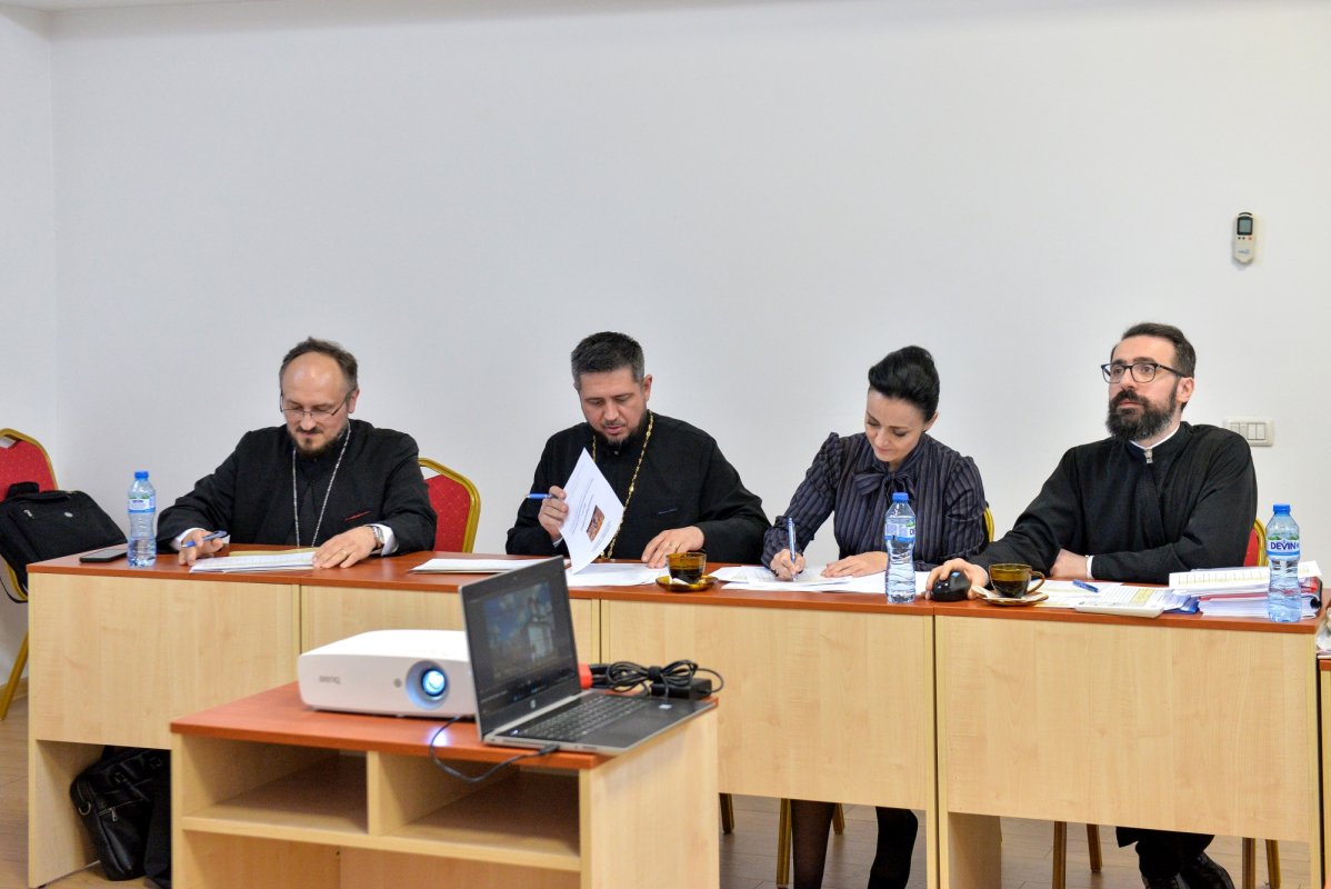 Etapa eparhială a concursului național catehetic la București 253872