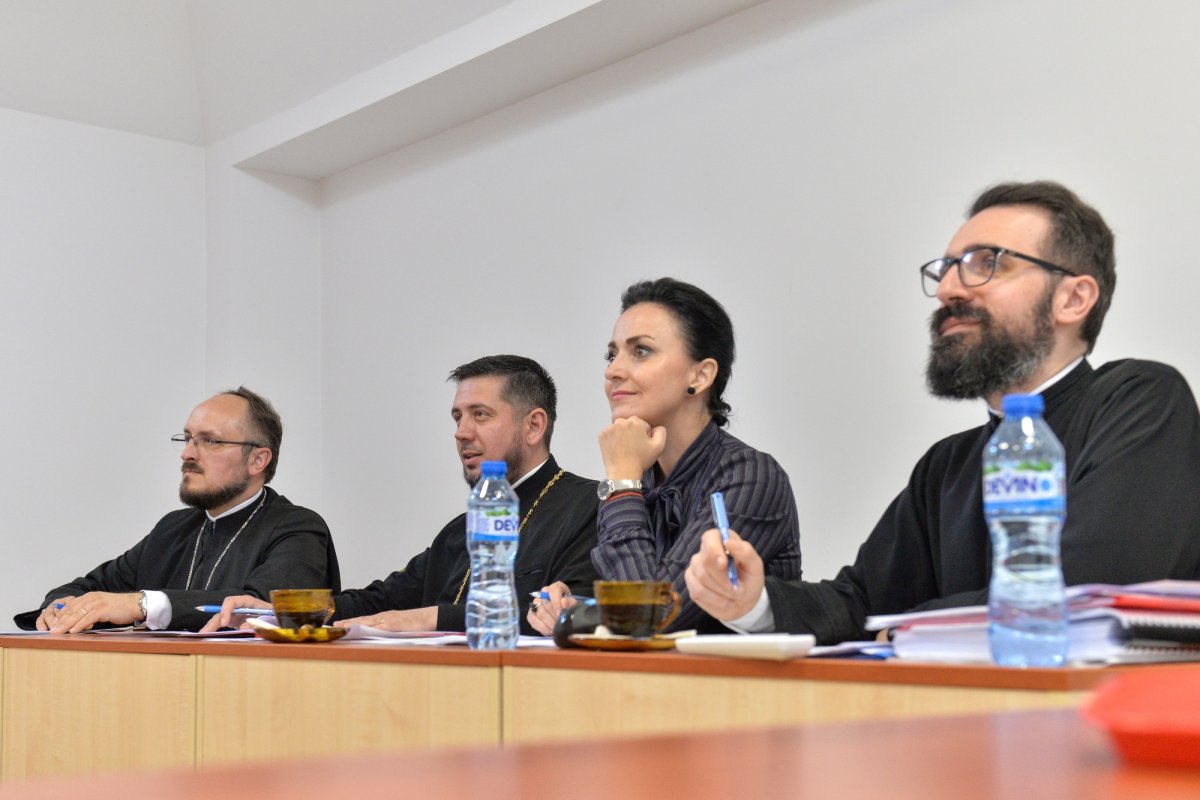 Etapa eparhială a concursului național catehetic la București 253873