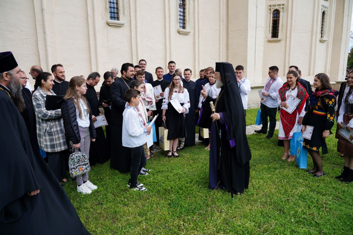 Evaluarea proiectelor catehetice în Arhiepiscopia Târgoviştei 253837