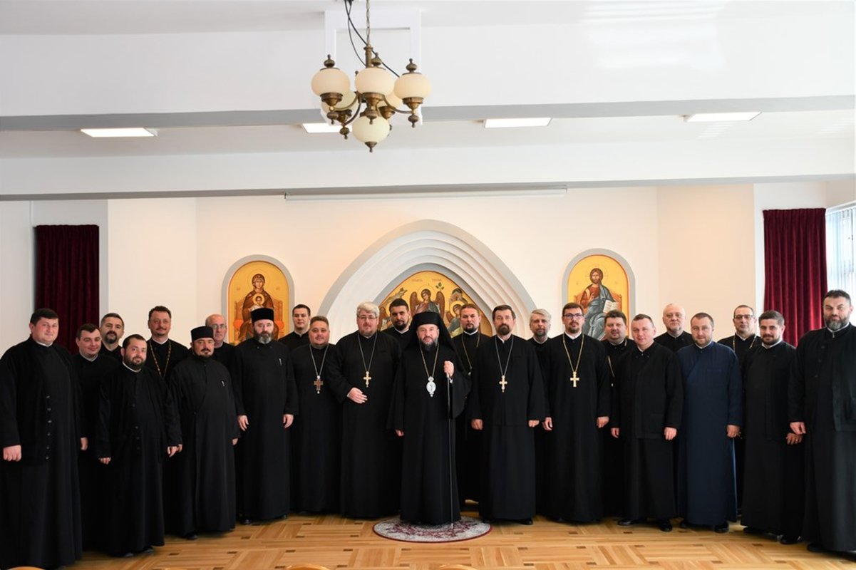 Programul eparhial „Slujire și iconomie” la Caransebeș 253828