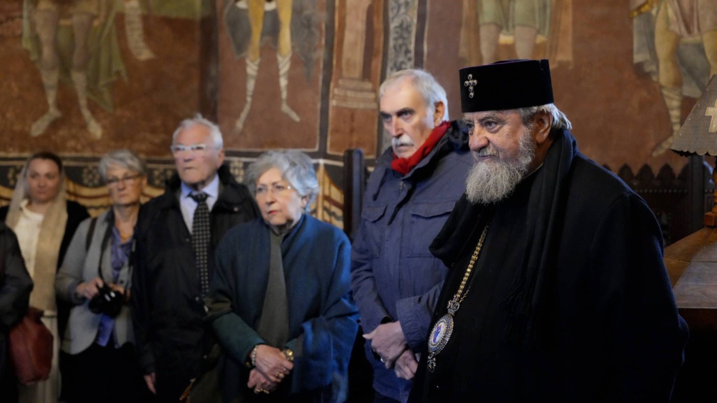 Academicieni francezi în vizită la  Mănăstirea „Brâncoveanu” din Sâmbăta de Sus 253970