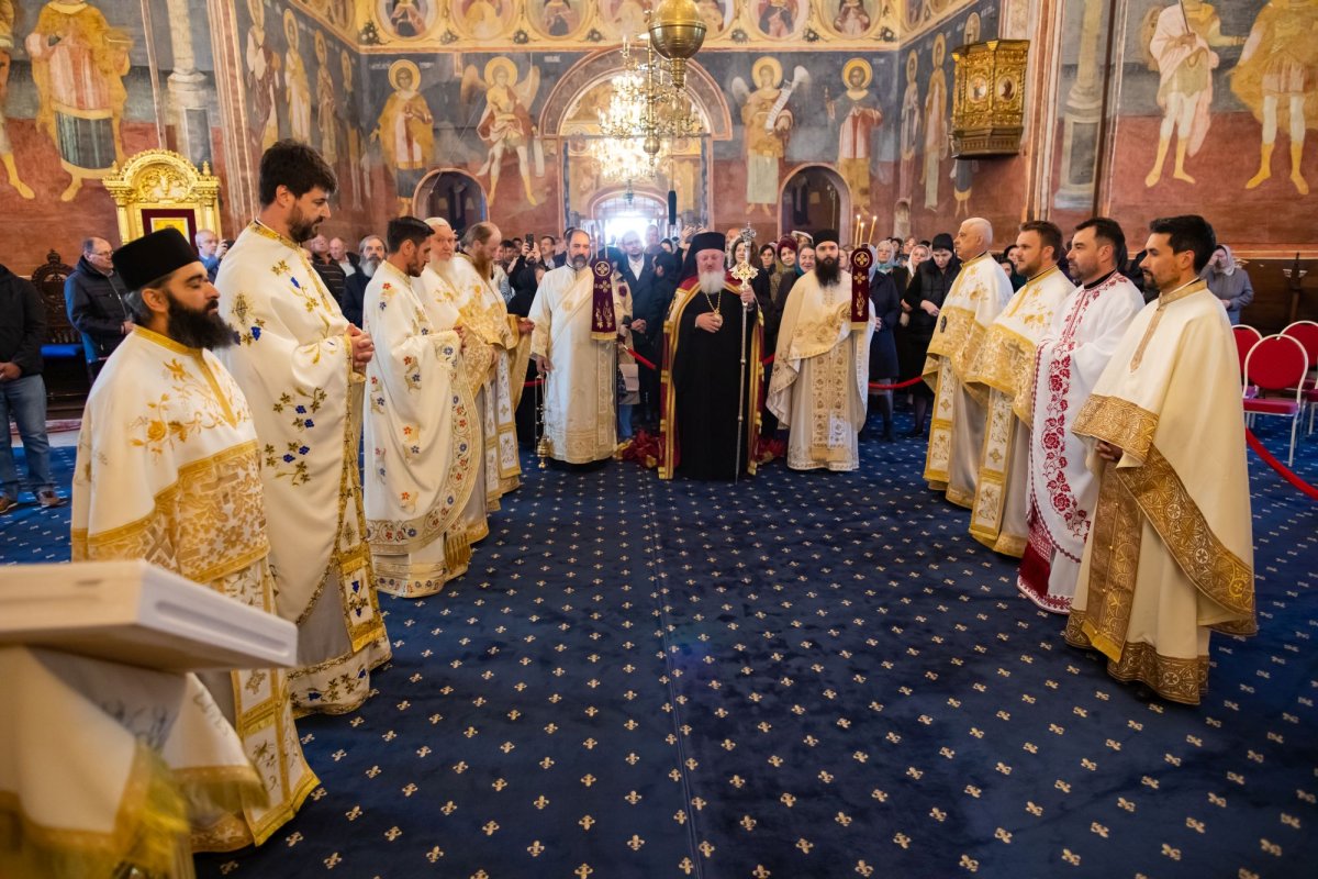 Duminica Samarinencei la Mănăstirea Cernica 254076