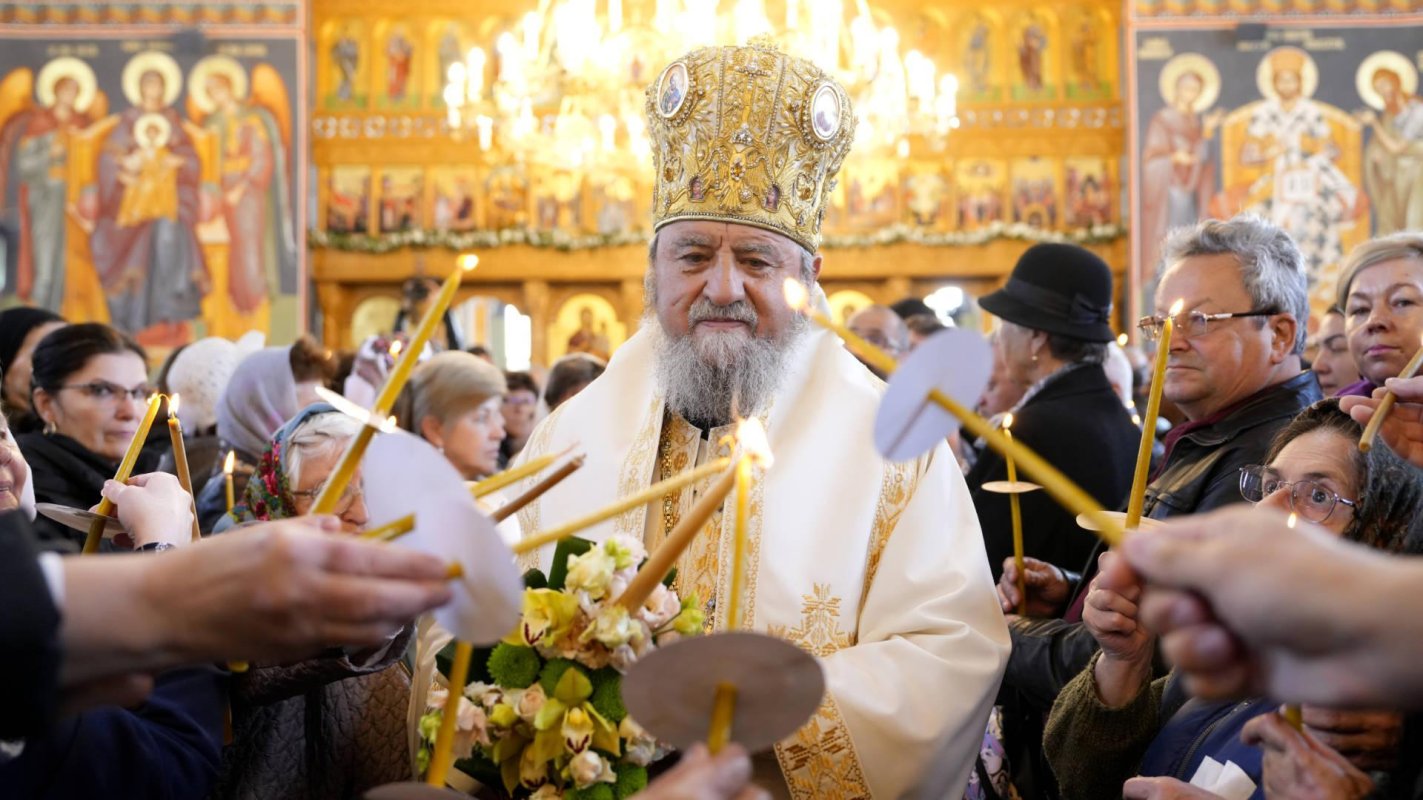 Biserica nouă din Sânpetru, județul Brașov, a fost târnosită 254260
