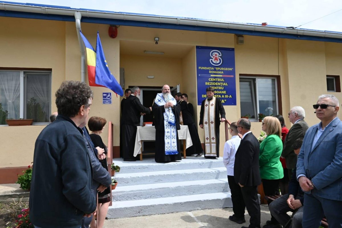 Binecuvântarea Centrului rezidențial pentru bătrâni din Valea Siliștei 254345