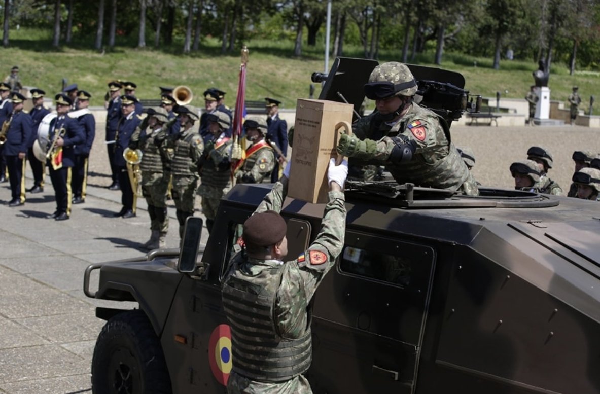 Ceremonial special  la 100 de ani de la desemnarea Ostaşului Necunoscut 254288