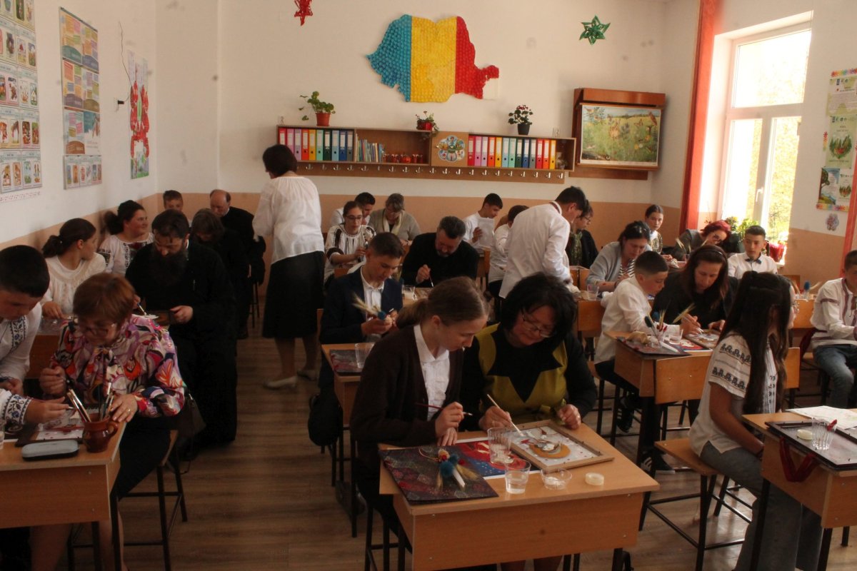 Profesorul de religie - pescuitor în mările sufletești 254250