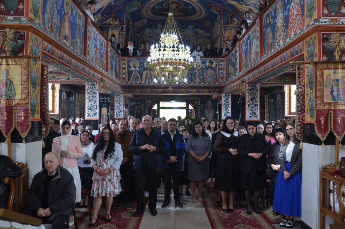 Slujire arhierească în Beiuș 254343