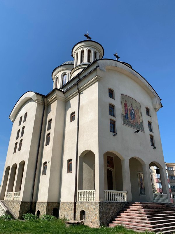 Sfântă Liturghie arhierească în Biserica „Sfântul Ierarh Vasile cel Mare”, Baia Mare 254411