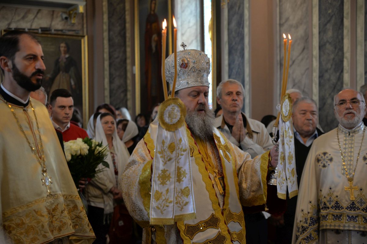 Slujire arhierească și hirotonii la o parohie din județul Ilfov 254524