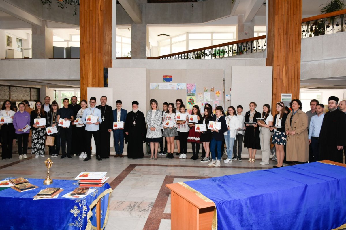 Rugăciune pentru semeni și recunoștință pentru olimpici la Tulcea 254623