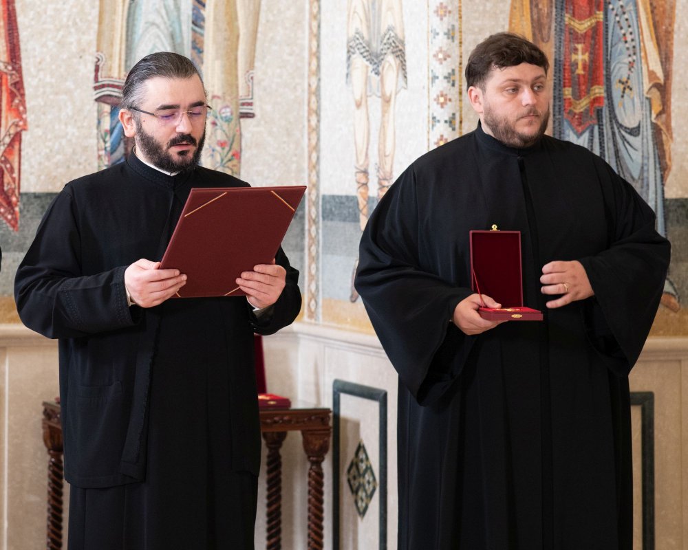 Monahi de la Chilia Cuviosului Dionisie Ignat la Patriarhul României 254724