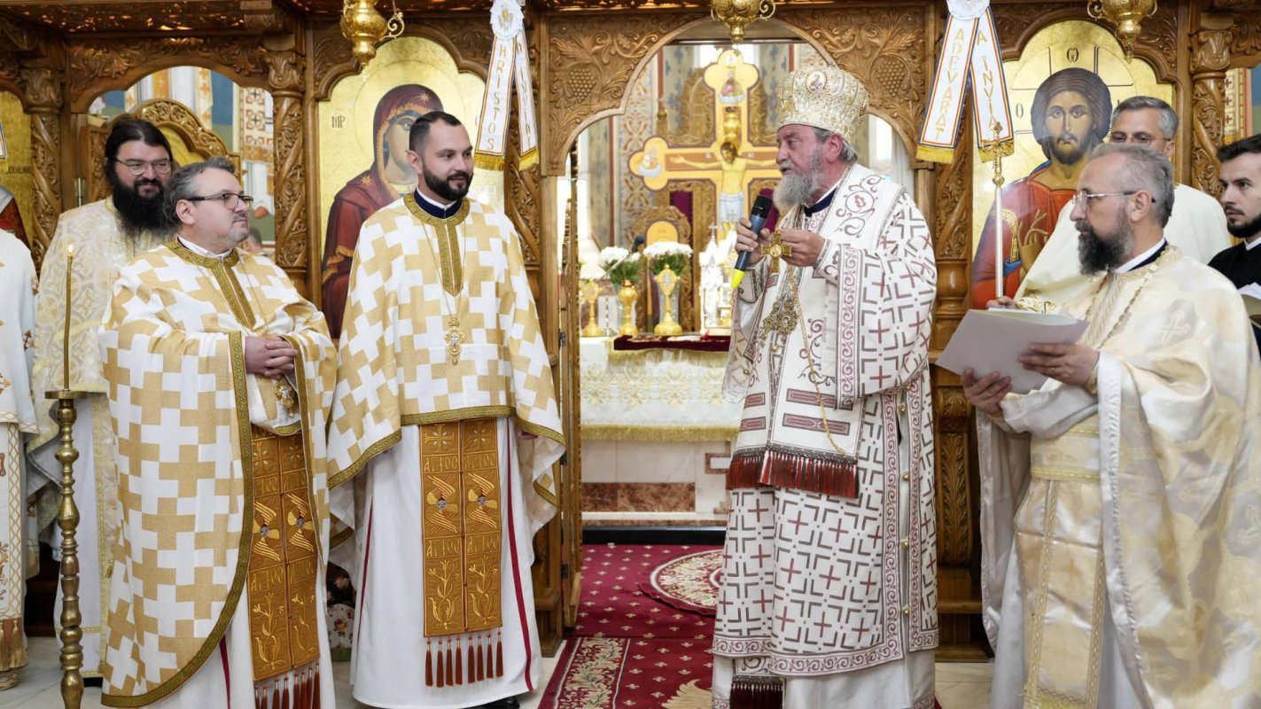 Hram la Biserica „Sfinții Împărați Constantin și Elena” din Brașov 255011