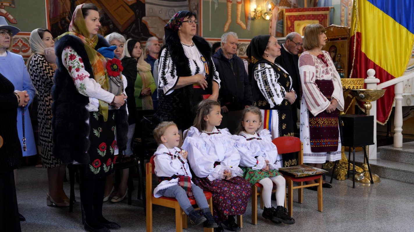 Liturghie arhierească în orașul Predeal 254999