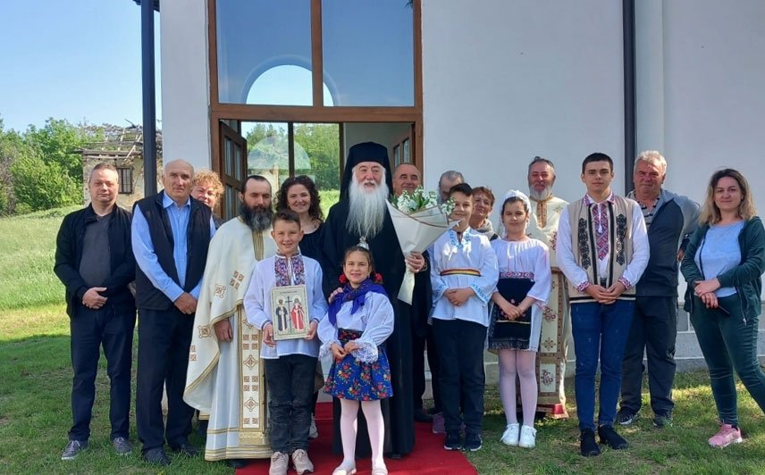 Popasuri de rugăciune la mănăstiri mehedințene 255030