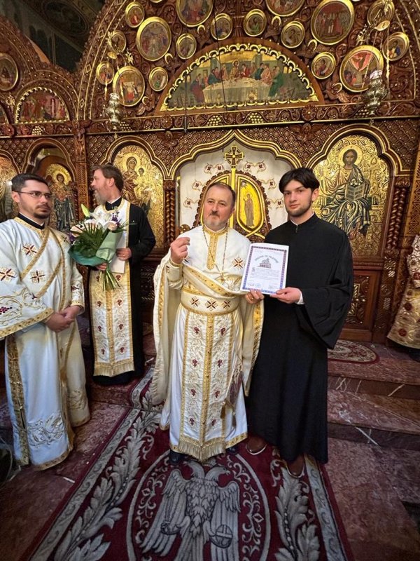 Sărbătoarea hramului Parohiei Parcul Călăraşi 255059