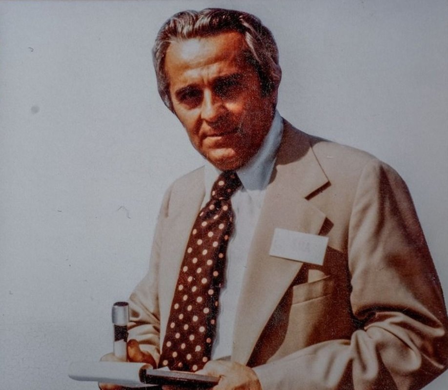 „Mircea Carp. Un secol în serviciul libertății” 255043