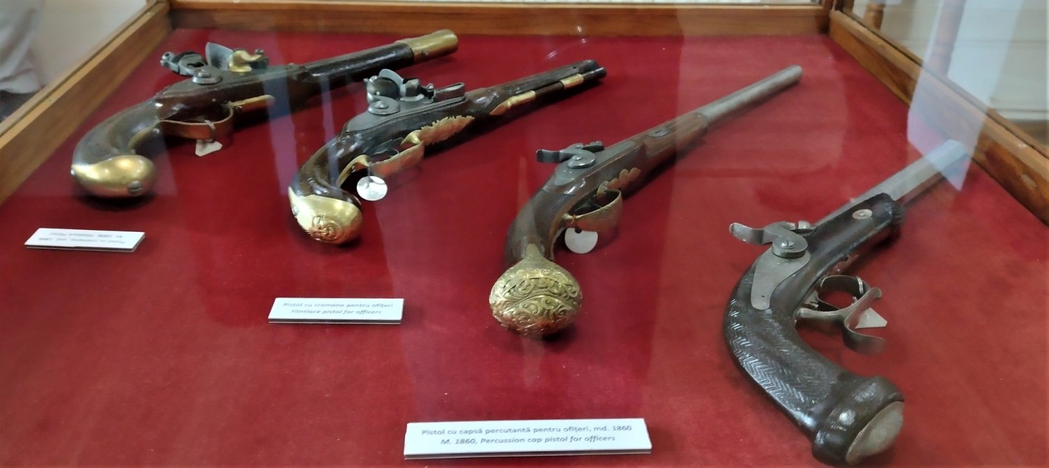 Pe urmele eroilor români la Muzeul Militar din Iaşi 255273