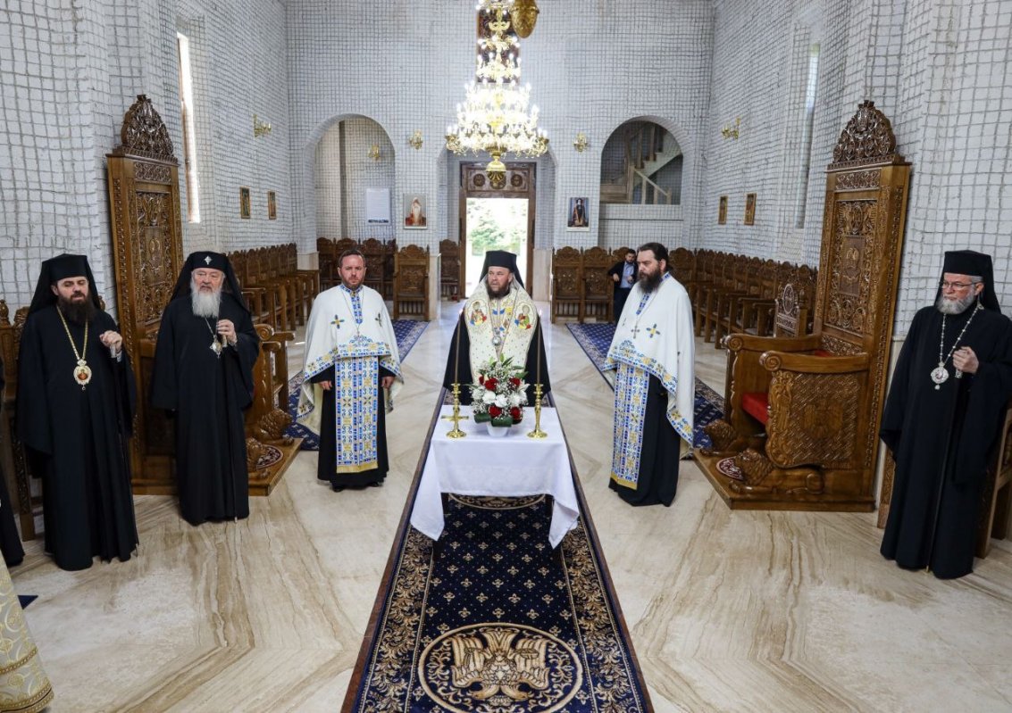 Şedinţă de lucru a Sinodului Mitropoliei Clujului, Maramureșului şi Sălajului 255377