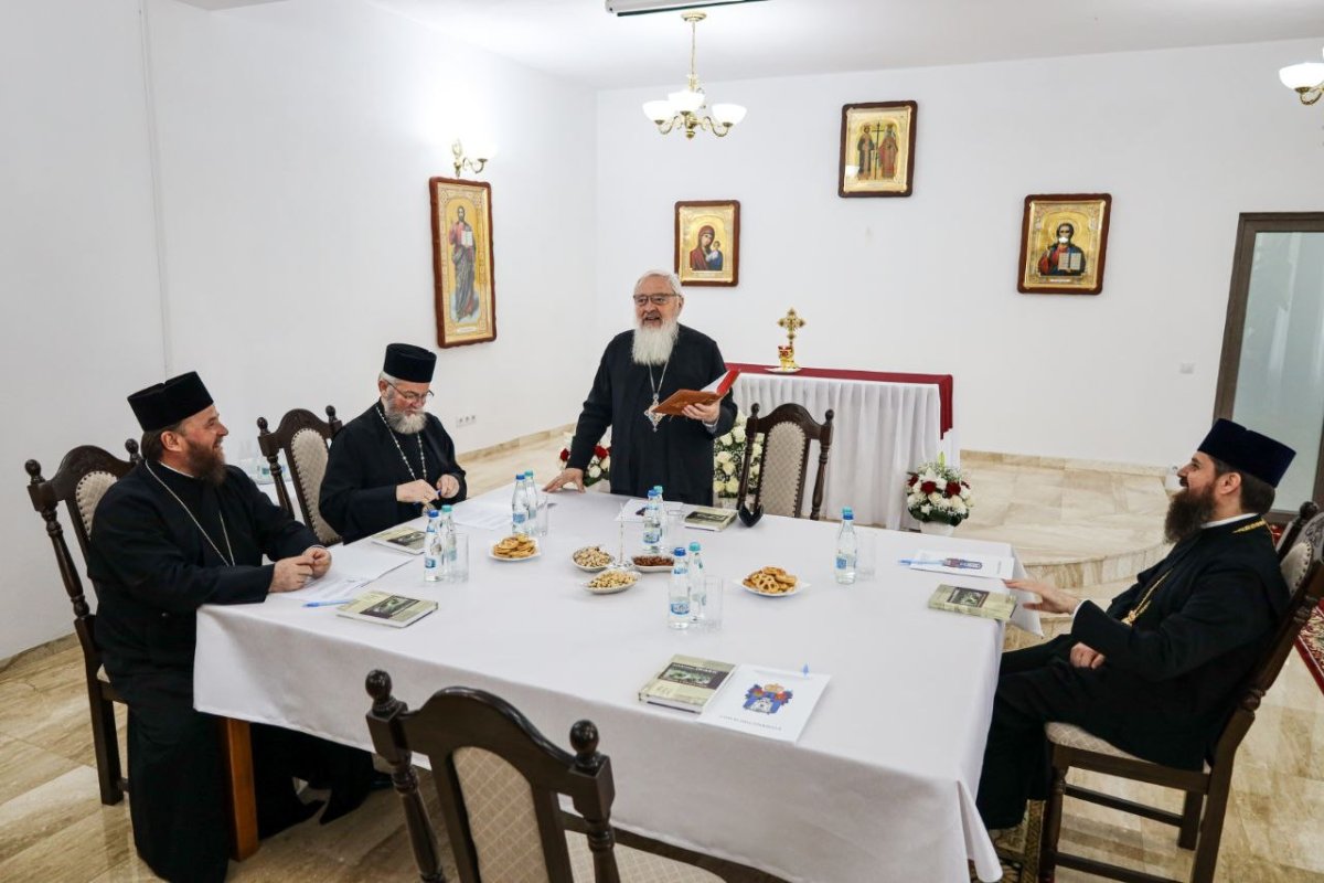 Şedinţă de lucru a Sinodului Mitropoliei Clujului, Maramureșului şi Sălajului 255379