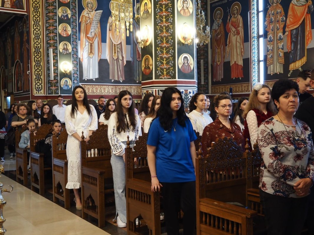 Festivitatea de premiere - Olimpiada de religie, etapa judeţeană 255742