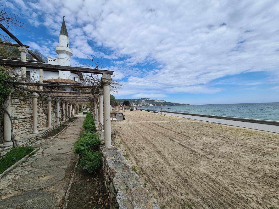 Balcic, cel mai fermecător loc de întâlnire cu istoria 254671