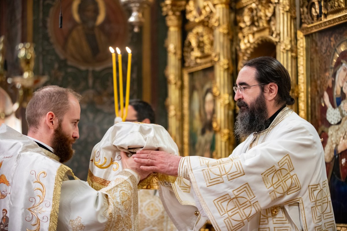 Rugăciune şi recunoştinţă pe Dealul Patriarhiei 256114